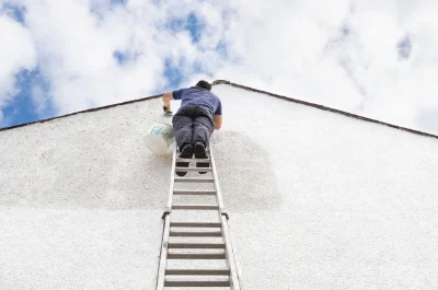 Peinture extérieure à Racines — façades et ravalement